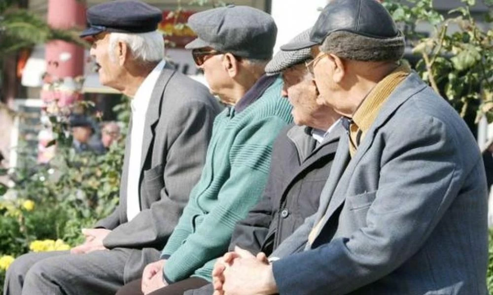 Συνταξιούχοι: Οι πληρωμές από τα ΕΛΤΑ θα γίνουν σε ανοιχτούς χώρους